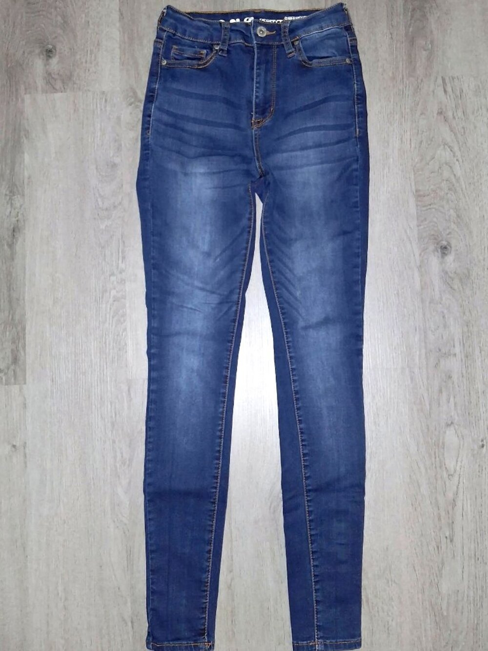 S.O.N.G. Perfect Super High Rise Skinny Jeans Size 1/25 Distressed Denim Dark